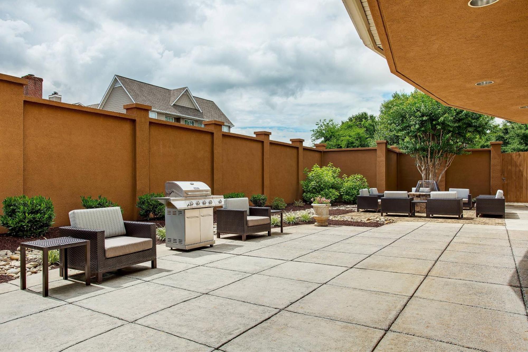 Courtyard Knoxville Cedar Bluff Eksteriør bilde